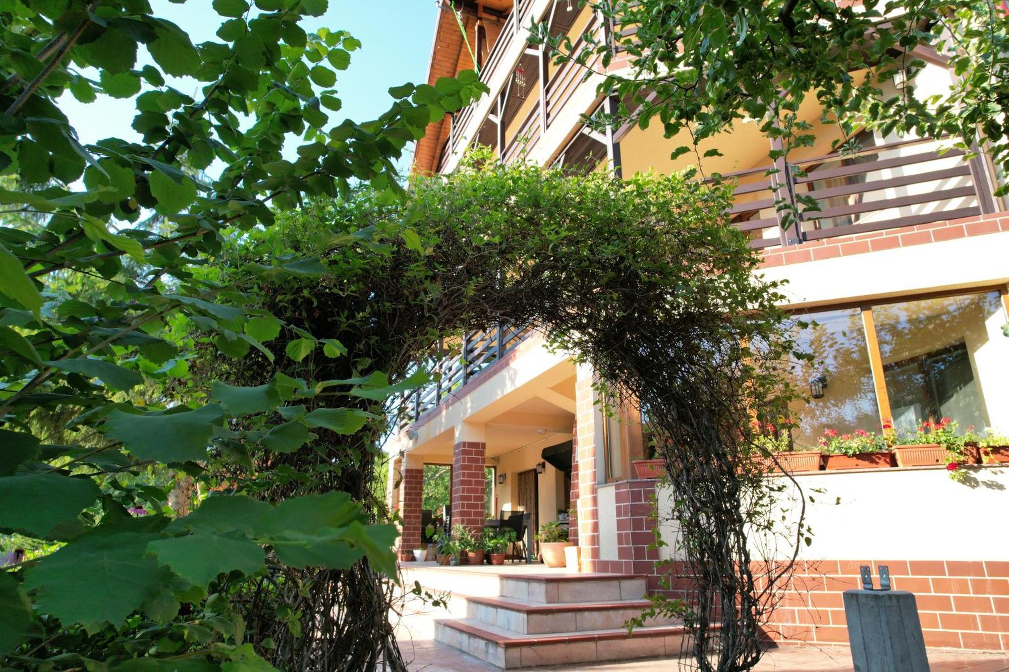 Casa Stefandra Hotell Breaza  Exteriör bild